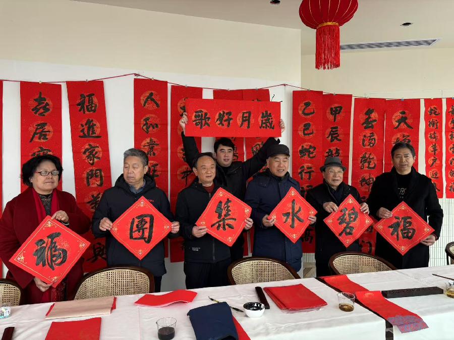 刘汉生的《湖北书画艺术研究院东湖行》