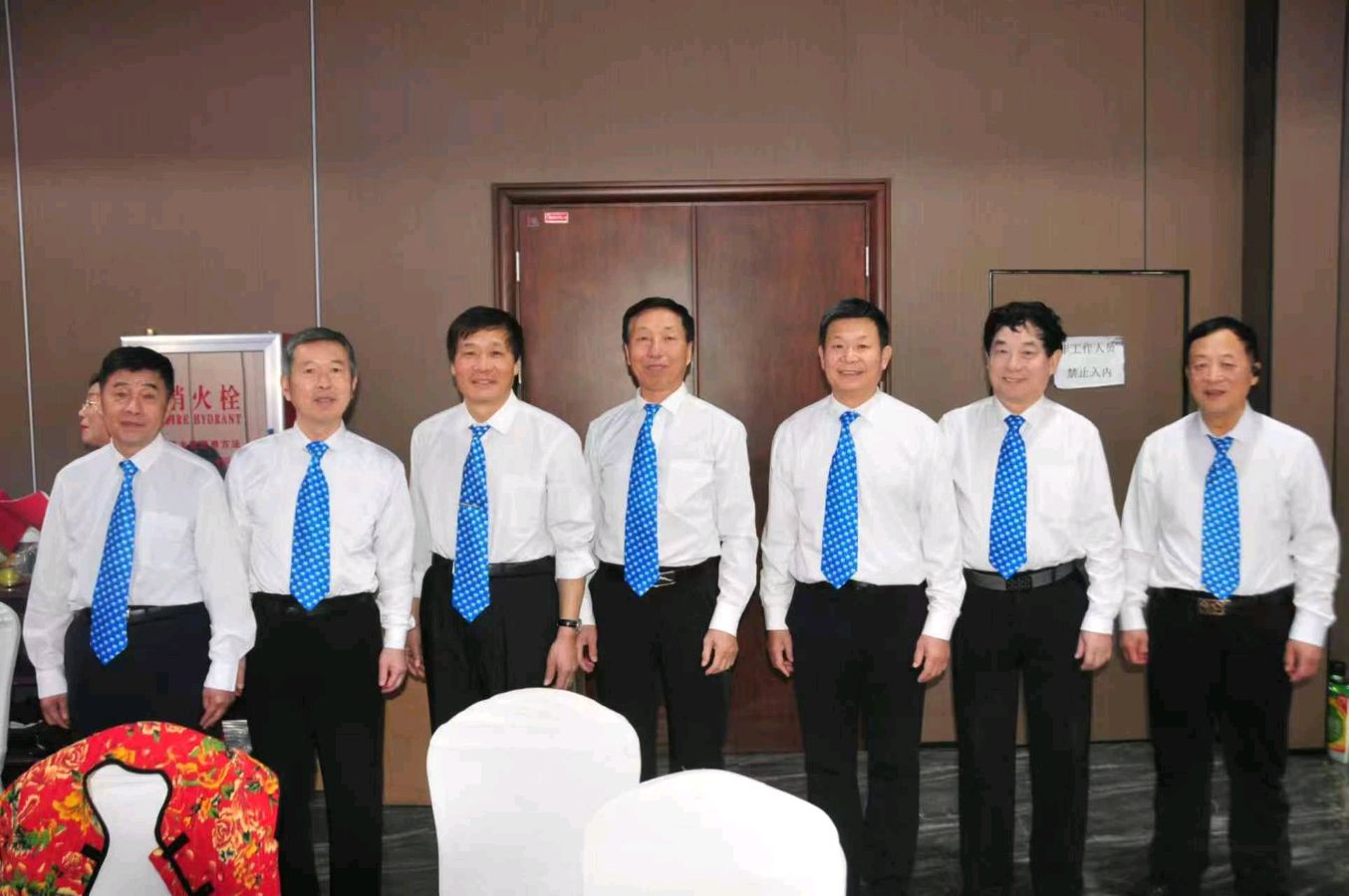 （照片版之一）诵读浪潮势不可挡诵读人数不断刷新——天鹅湖朗诵队2024年总结表彰大会纪实（图11）