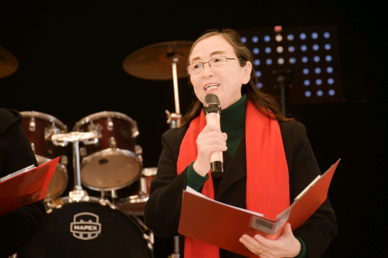特刊：金秋歌舞团与红太阳文艺团春节联谊会| 市老年体协|市老年大学|市电视台|国欣棉业|中华诗经阁|翔龙酒店等领导们参加|中华诗经阁副社长白公平即兴赋联（图53）