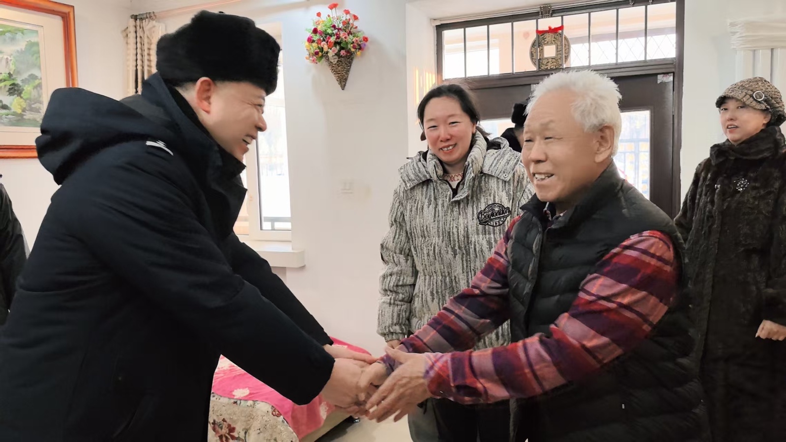 党建引领，警民共建，喜迎新春与亚冬｜作者，幸福（图5）