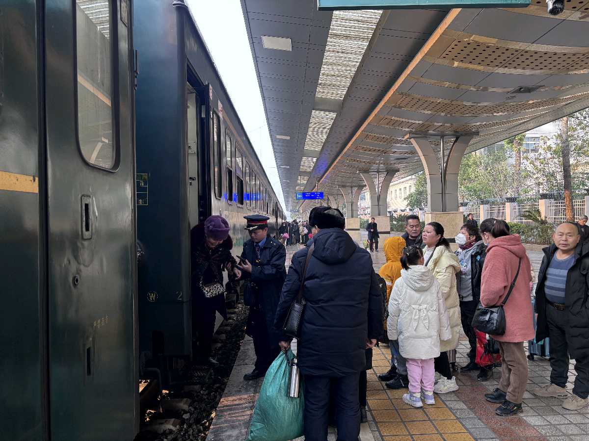 「春运快报」涪工春运团旗红‖涪陵工务段关团联手兵分三路战春运（图27）