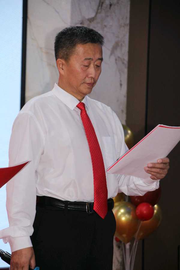 （照片版之二）诵读浪潮势不可挡诵读人数不断刷新——天鹅湖朗诵队2024年总结表彰大会纪实（图38）