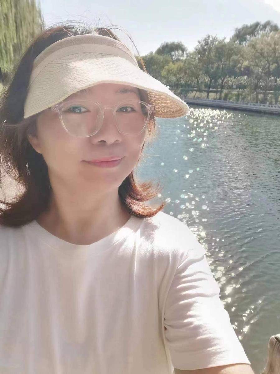 小说:《淡蓝窗帘布》(二十六)作者||白鸽子|海外头条(图7)