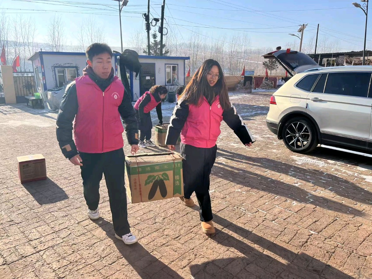 天宇《爱的涟漪》‖诵读:周伟(幽兰)（图14）