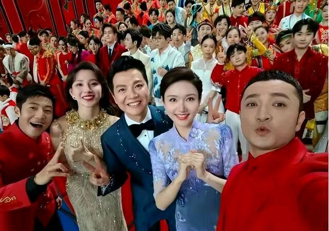 【新年放歌】杨武军//观央视春晚有感[2025新春佳节作品展]（图3）