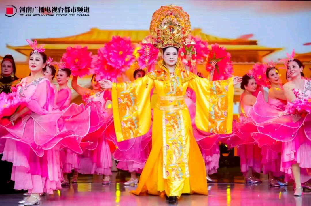 祝贺洛阳老干部“河洛银晖”艺术团参加2025河南省银龄春晚活动取得园满成功（图3）