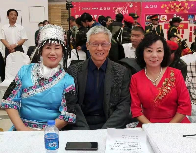 散文诗·写给十年后的我 作者/逯家驹 朗诵/董晶（悠悠）（图27）