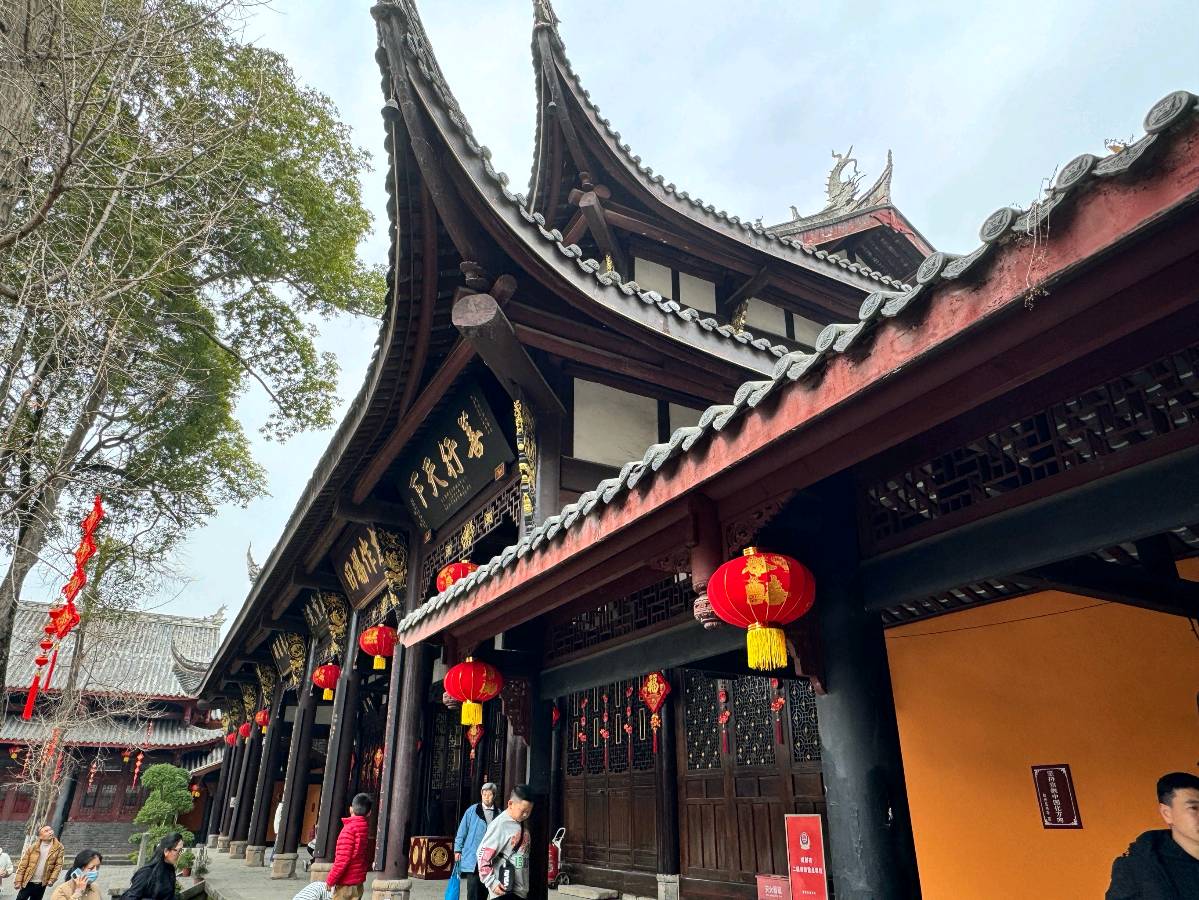 【明心文学】杨瑞/龙兴寺，尘世喧嚣中的千年圣地 主播/张兆维（图4）