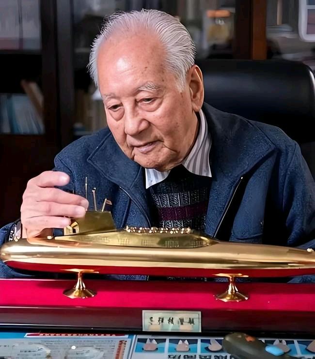周建宏:沉痛悼念核潜艇之父黄旭华（图5）