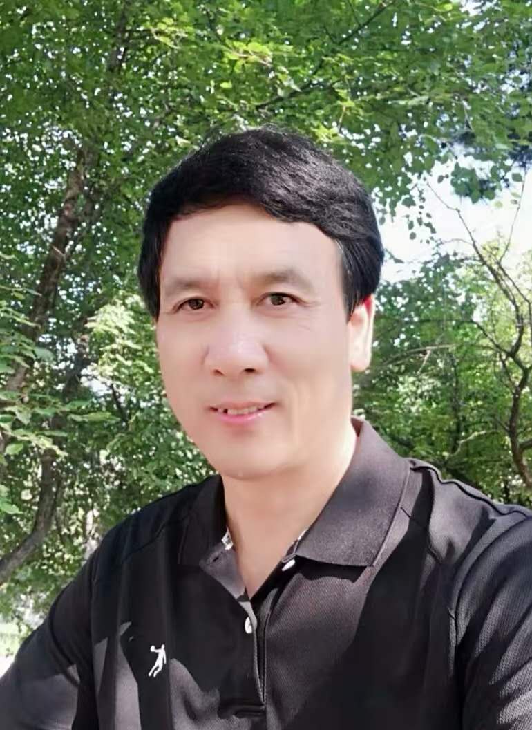 特别关注百度名刊美诵——2025元宵节精彩巨献「《元宵节的夜晚》」「百度人才文学院」高端人才创作基地二十四小时滚动热播中!(图17)