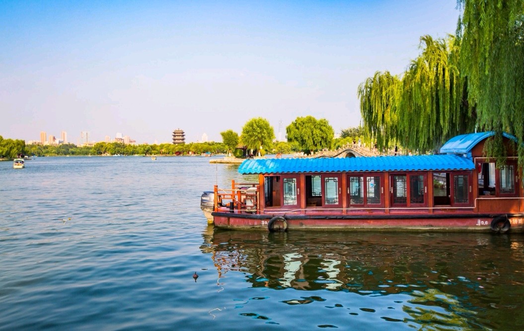 796王建群诗选：元宵节乐游（图8）