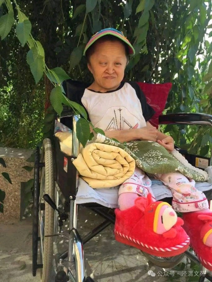 我与你遥遥相望/作者：秦英（图6）