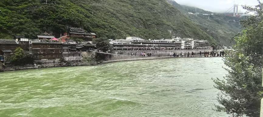 西藏游记(六至十篇):作者||胡继禾|海外头条(图14)