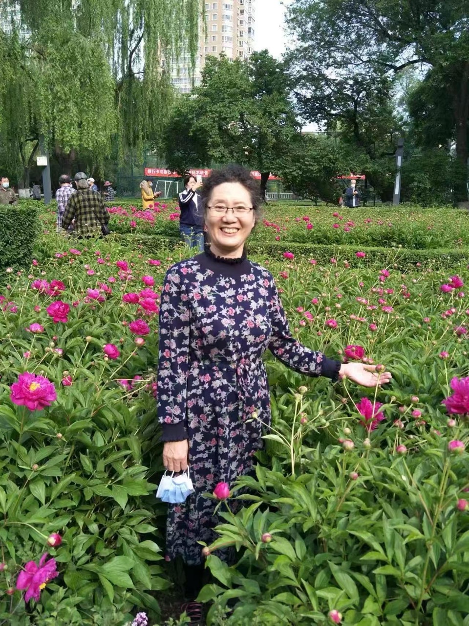 纪念三八妇女节：作者||庞顺令-朗诵||书馨｜海外头条（图8）