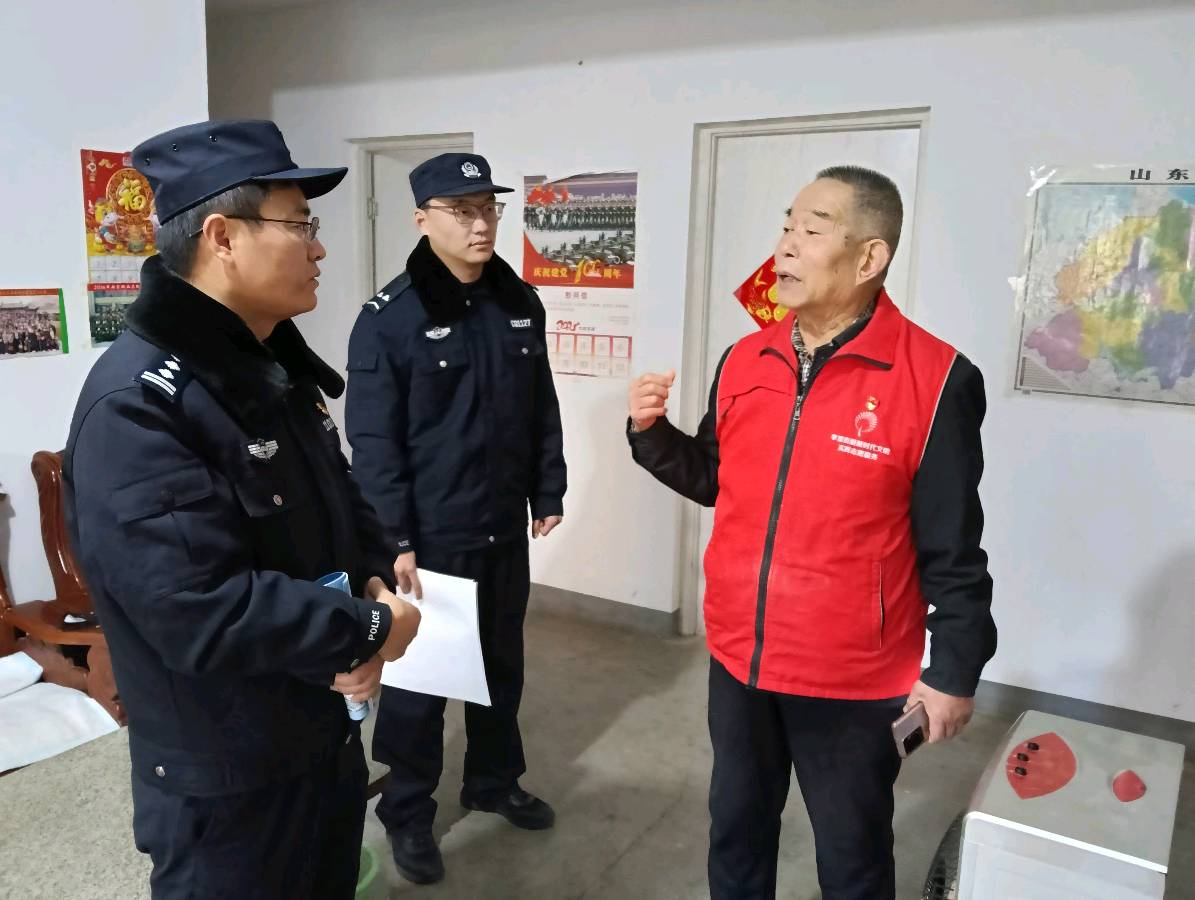 向雷锋学习，践行志愿服务精神（图2）