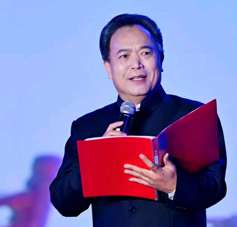 清流荡舟朗诵当代资深诗人黑马建雄作品《快乐的门球》