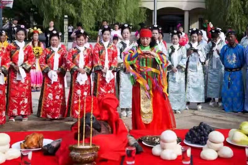 【诗人风采】东方文学荟萃雪松老师优秀作品选(图10)