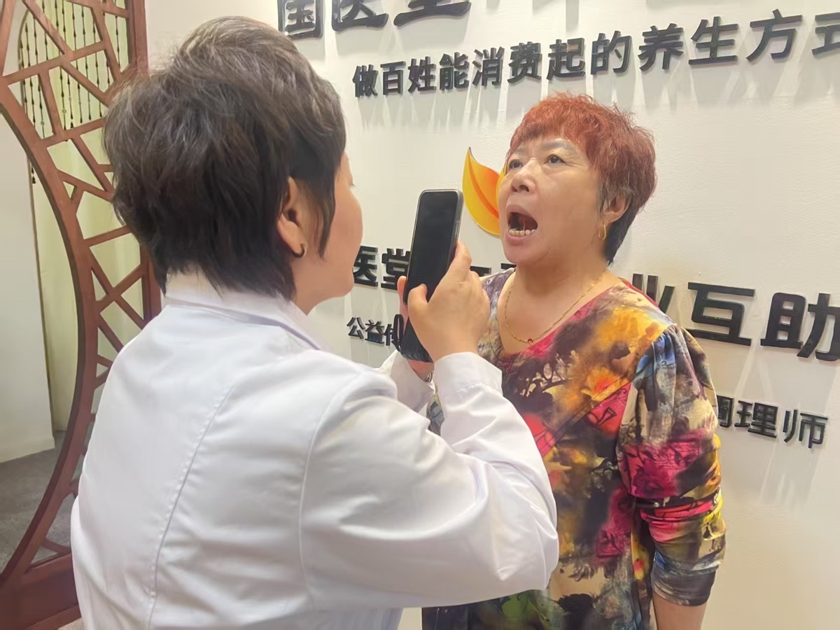 学雷锋日关爱失聪人群，志愿服务传递温暖（图3）