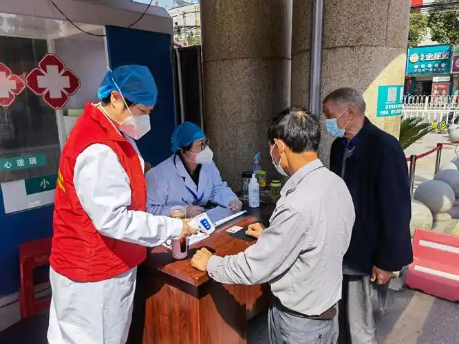 聆听 ‖ 弘华朗诵《新时代的雷锋》作者/黄赞高（图7）