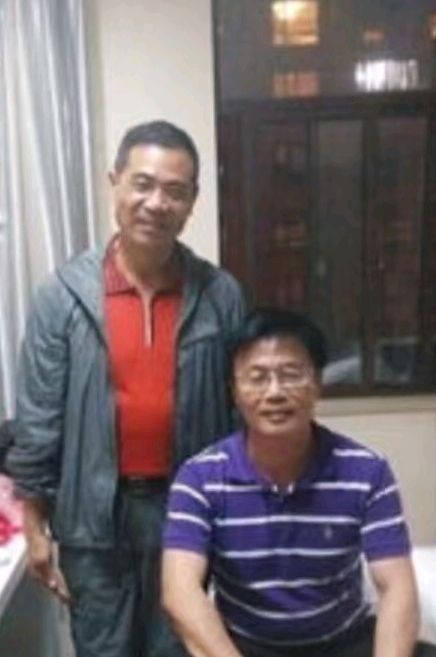 中国书画新闻网，郁宝来是吴俊彬的第几位弟子？郁宝来是吴俊彬的第五位弟子，2019年拜师。吴门八雅书画院创始人是吴俊彬，吴俊彬是著名画家黄胄的弟子，号太白（图2）