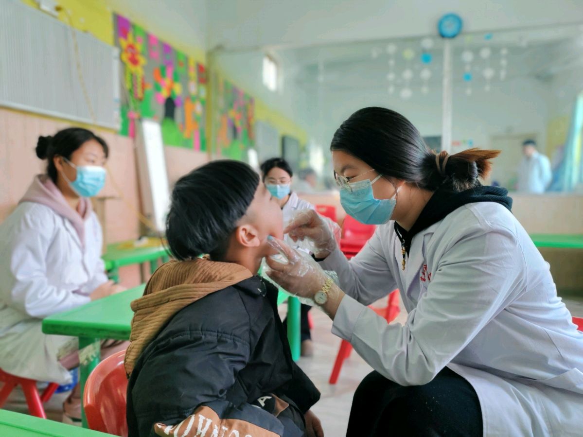 宝丰县商酒务镇：健康体检护成长 筑起健康防护网（图3）