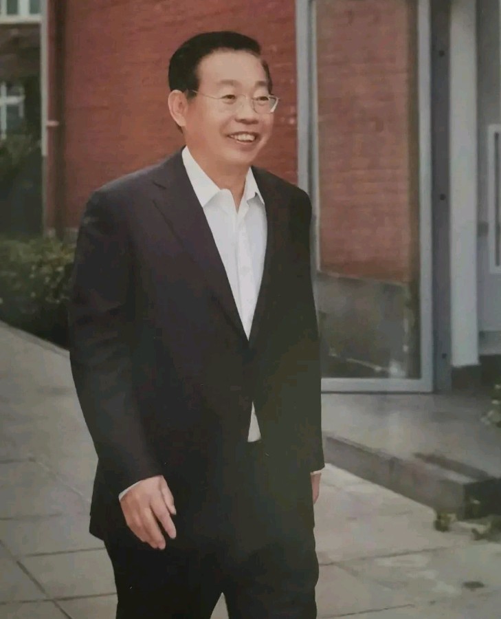 血火交织的激情闪电——序张洪生哲理散文集《感悟人生》/作者：王晓廉（图5）