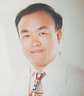 春雨传情 褚化冰