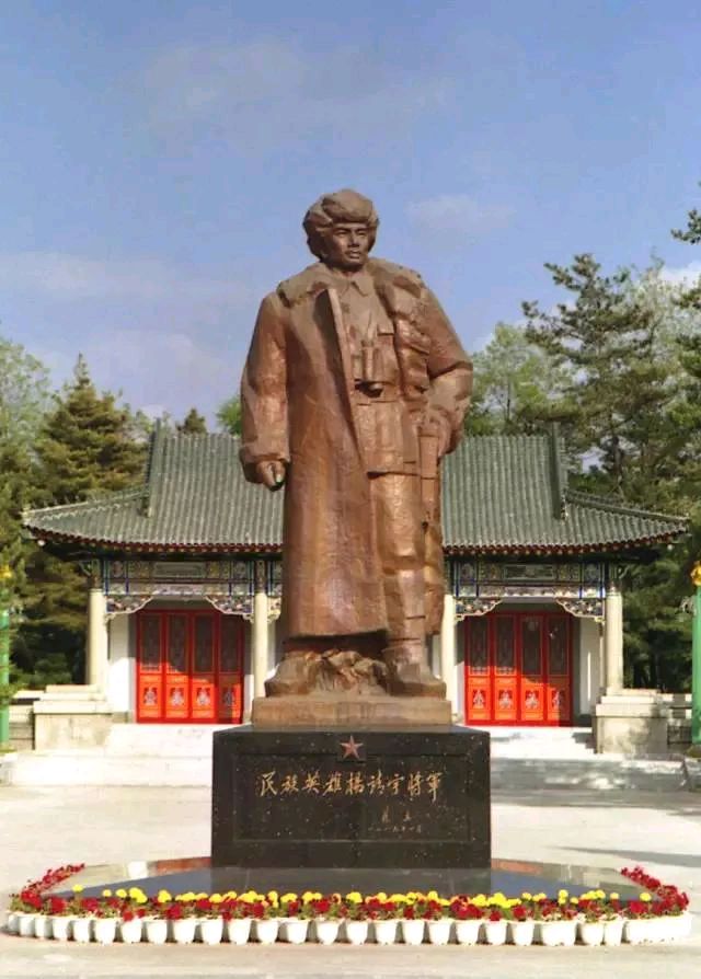 东方书剑的《七律・纪念杨靖宇将军诞辰120周年》