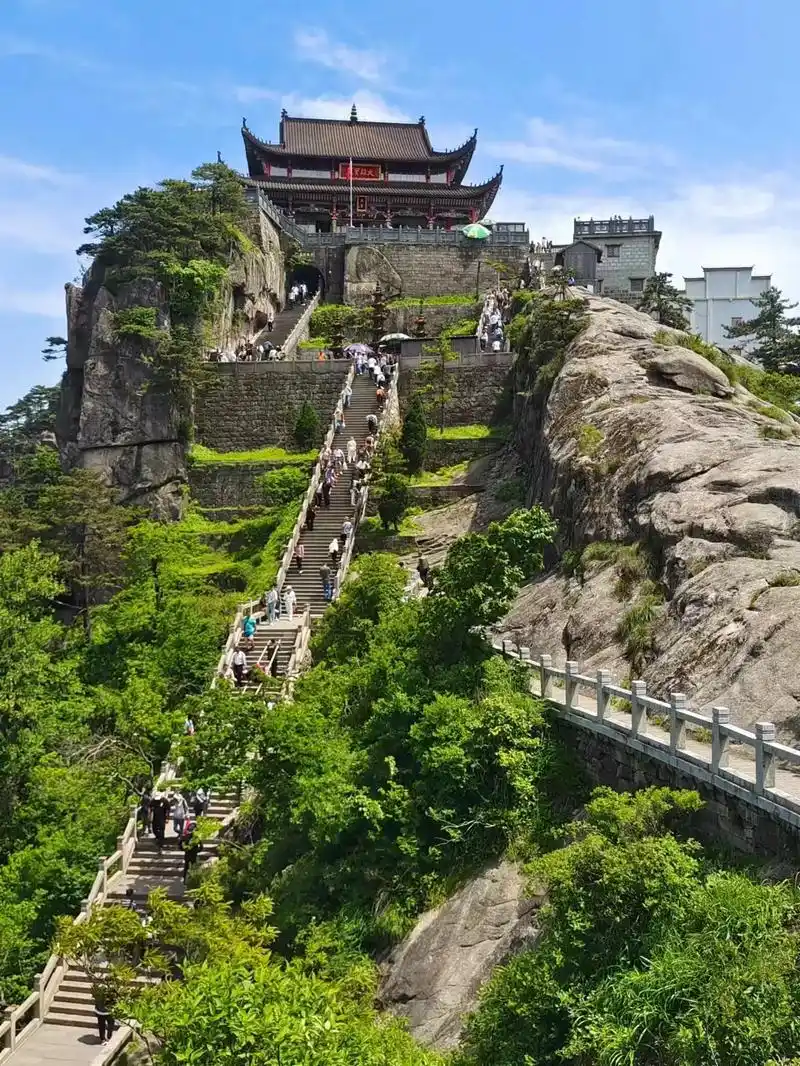 【新山东文学社】《莲花佛国》作者/沙漠胡杨 主播/苏宁（图5）