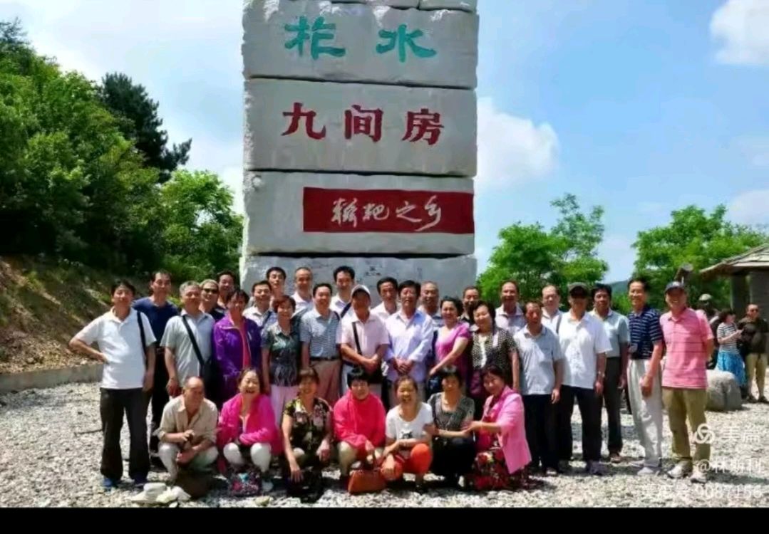 韩文谦//城关中学七四级五班毕业四十年聚会（诗朗诵）（图2）