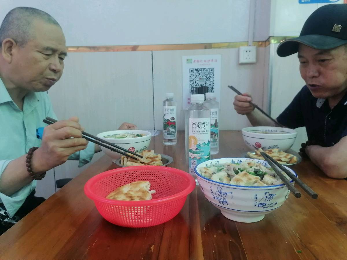 吕家汤老板栾川豆腐汤———全城免费喝汤公益活动在行动！！！（图8）