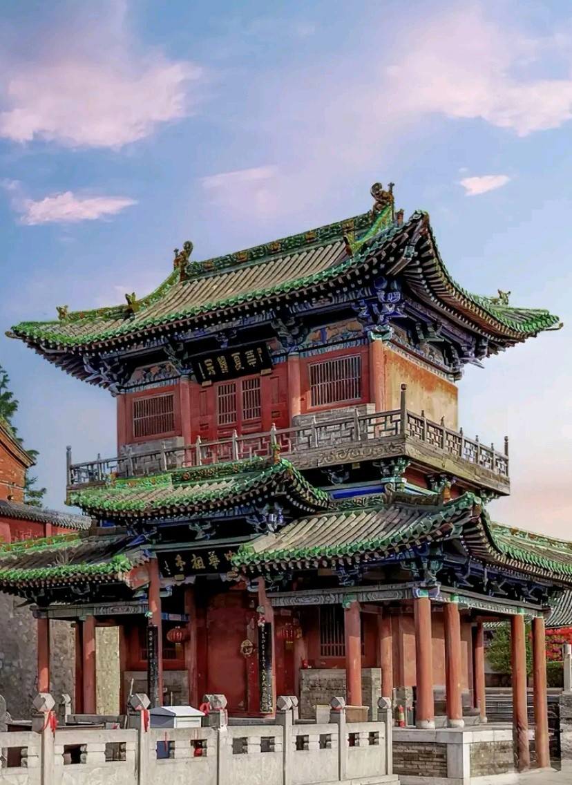 《 登访都城隍 》作者：程建刚（图2）