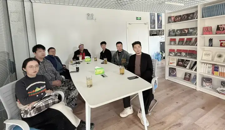 AIGC科幻短剧《太阳坠落之时》看片会在华语科幻星云奖组委会办公室举行（图2）