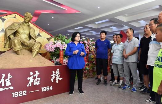 图片10 图片10