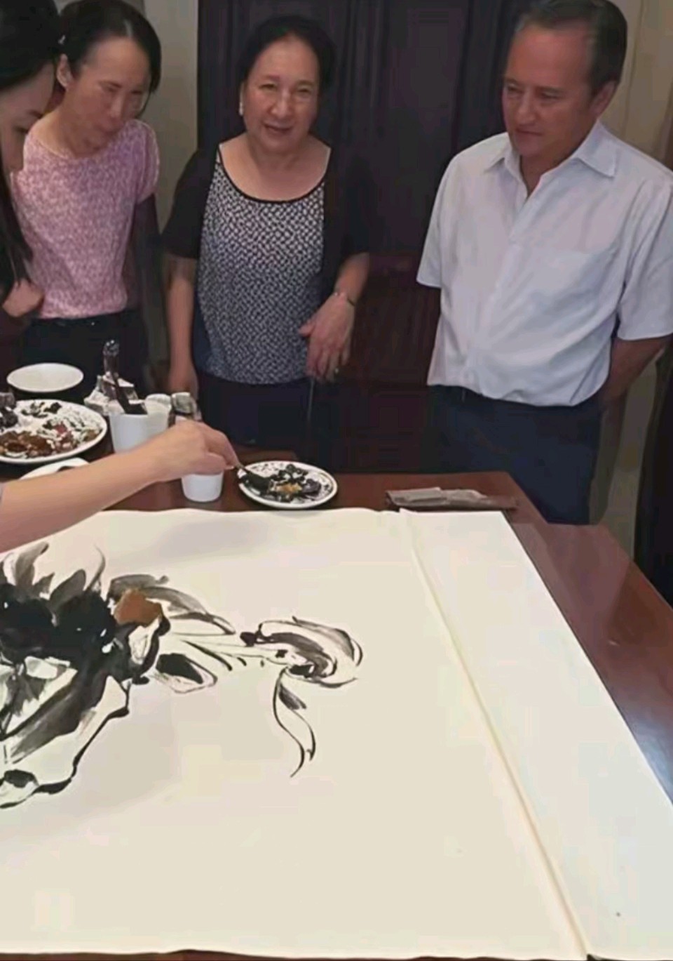 王西京题字“晗玥神韵”晗玥的含义是什么？晗玥的寓意可归纳为以下四点，结合了自然意象与美好品质：晨曦与希望'晗'指天将亮，象征晨曦、朝阳与黎明，寓意充满（图7）