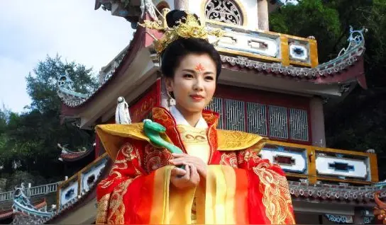 《何全兴诗人现代即兴诗几首》作者：何全兴 [中国现代诗歌文化传媒推荐]（图8）