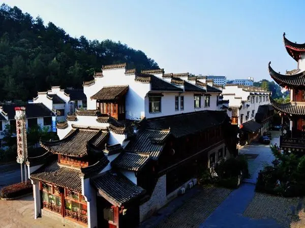 七律·游婺源江湾（文/邹晓华）……莲叶之珠文学社（图5）