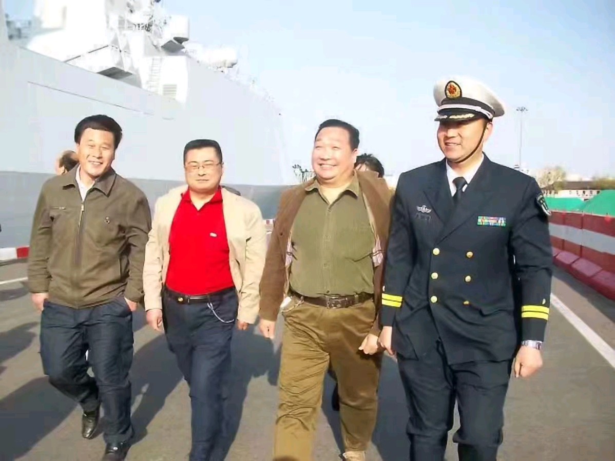 马新存：新时代拥军爱警的不朽标杆