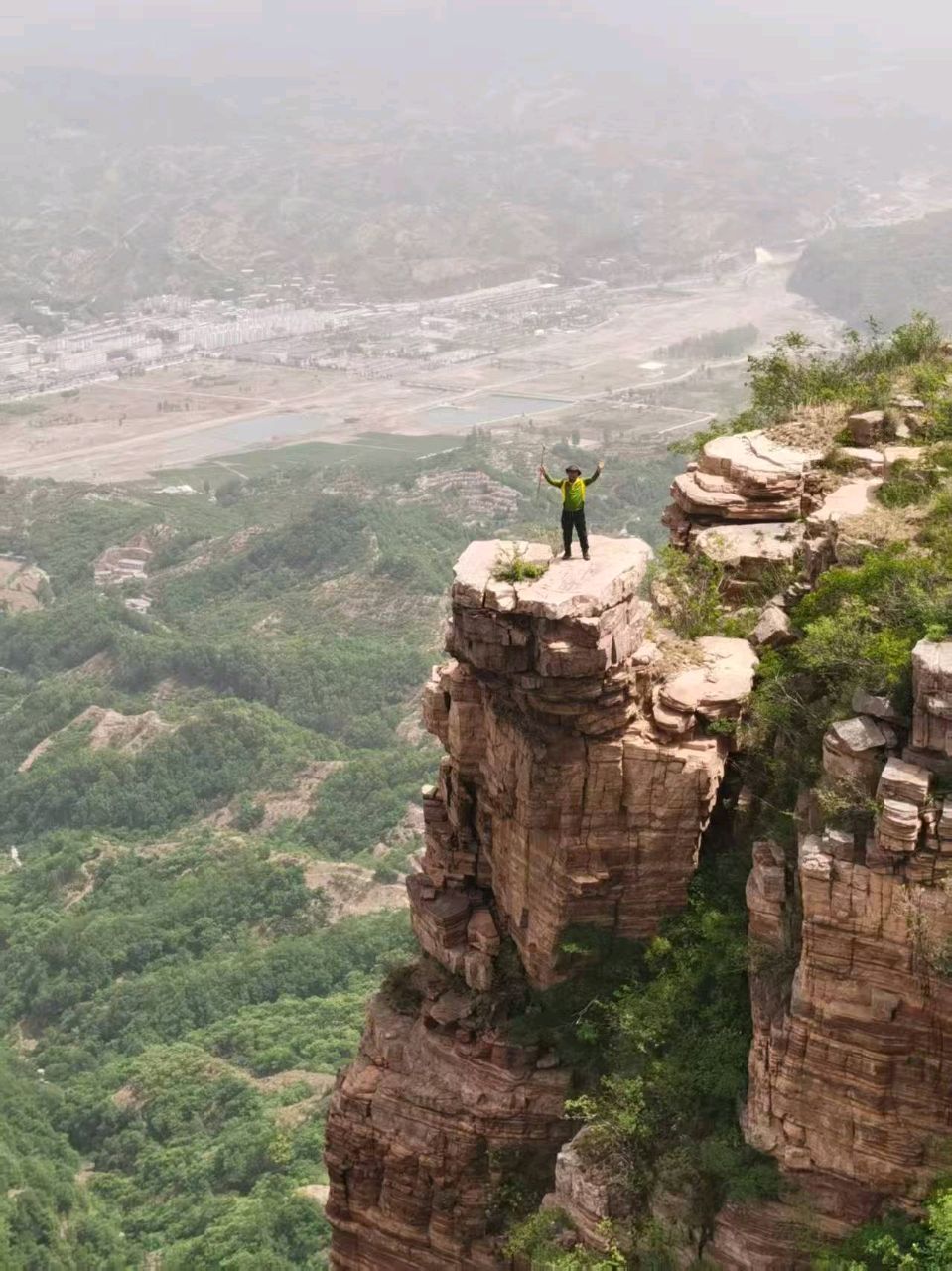 【荣耀中国】攀登者 怪父子（图6）