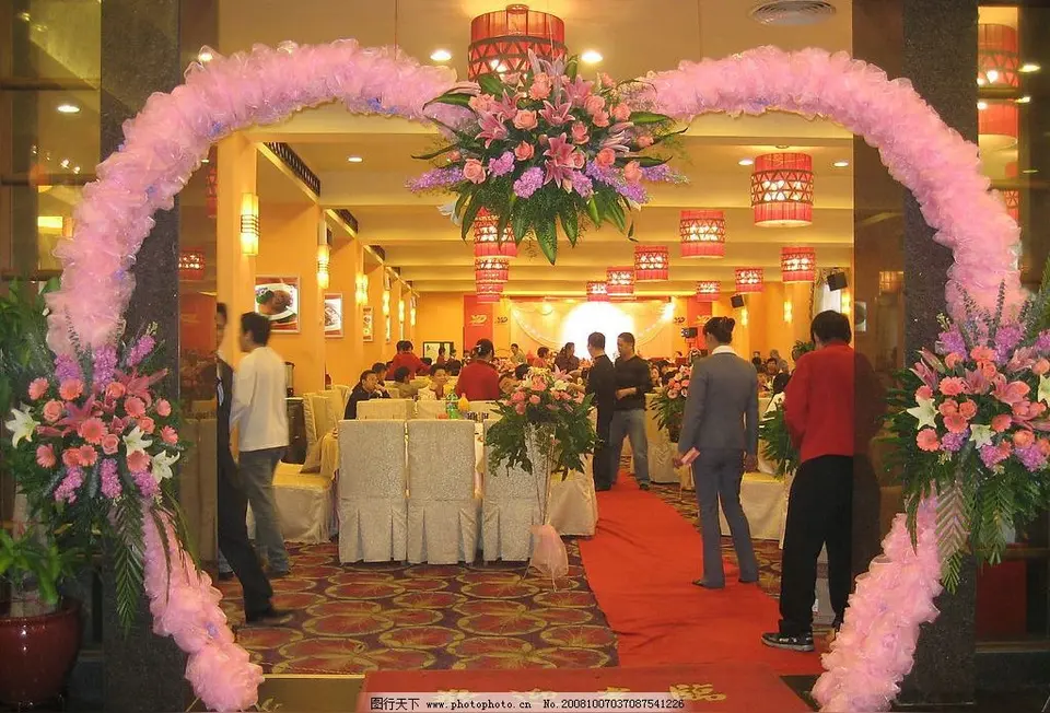 婚宴遇老同学不识（文/张华兴）……莲叶之珠文学社（图4）