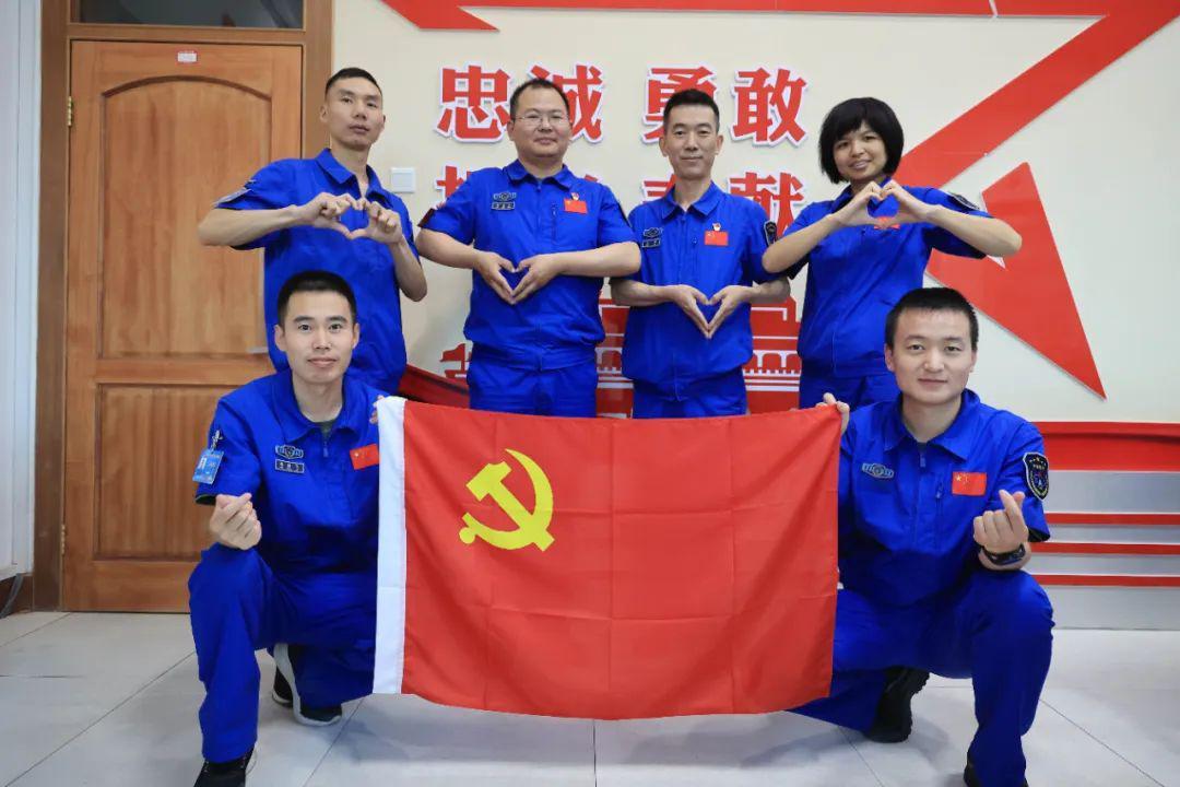 秋之爱//高虹//张希诵读《誓言》 作者：雷金钟（图11）