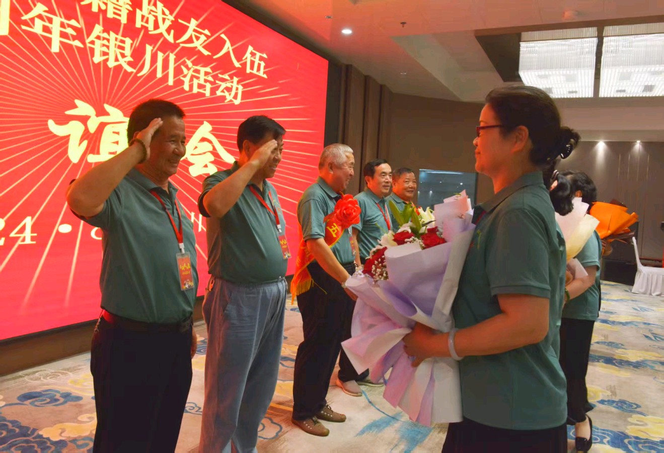 歌曲丨当过兵的人丨歌词: 麻阳华丨作曲: 高吉魁丨演唱: 孟成军丨京港澳台世界头条（图14）