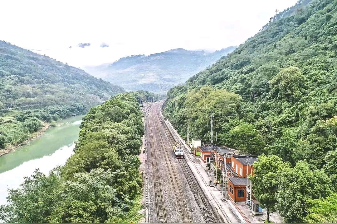 「报告文学」爷孙三代铁路情（图3）