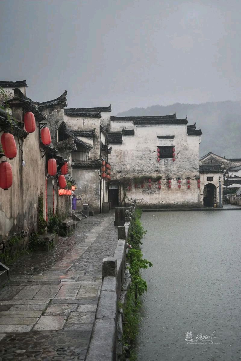 秋之新作品《皖南的梅雨季》（图4）