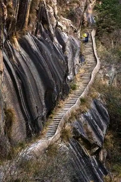 军旅诗人韩春久《漫步在霞客古道》（图3）