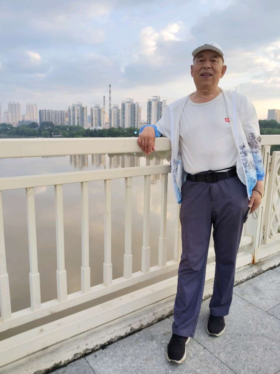 《沁园春》雾凇大桥作者孙秀兰主编王维宪（图4）