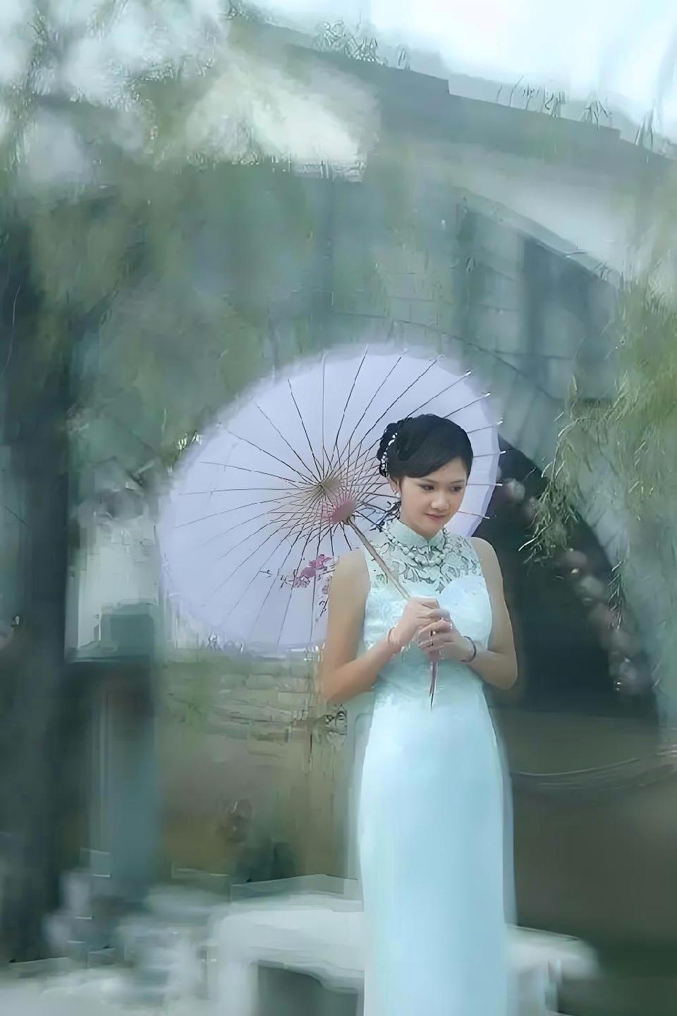 【情诗专栏】你那里下雨了吗//作者/雨下罗加//朗诵/老菩提（图5）