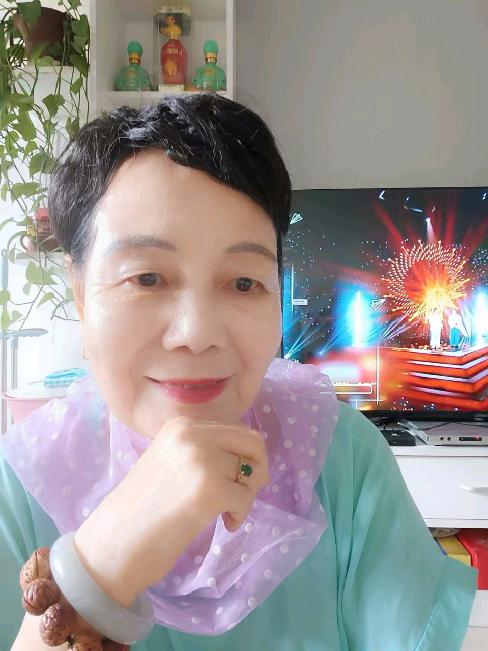 【九月茶韵文学诗社】2025——034期组诗《也效先贤风月品》作者/红枫 诵读【五月的鲜花诗歌朗诵艺术团】部分主播 编辑制作/刘林丽（图9）