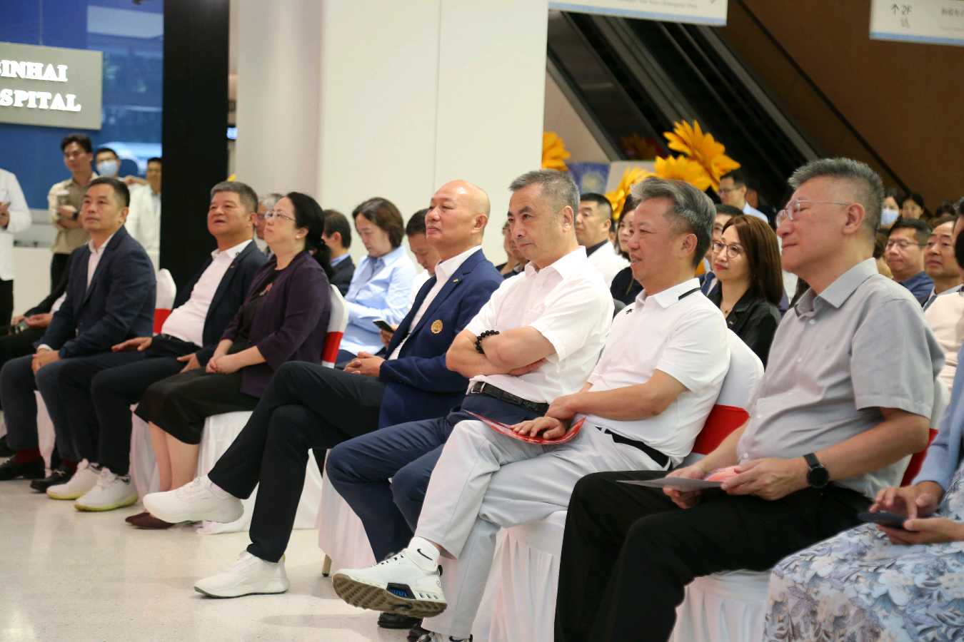 深圳又一家爱心企业：为“关爱退役军人眼健康”正式开诊（图2）