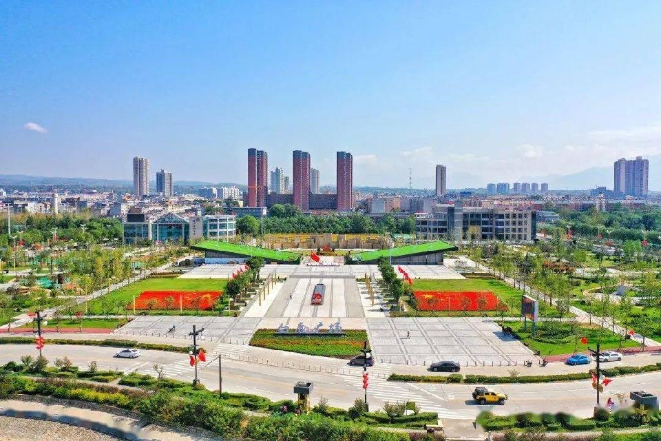 红梅诗歌文化传媒||《蓝田赋》||作者：梁广德（图6）